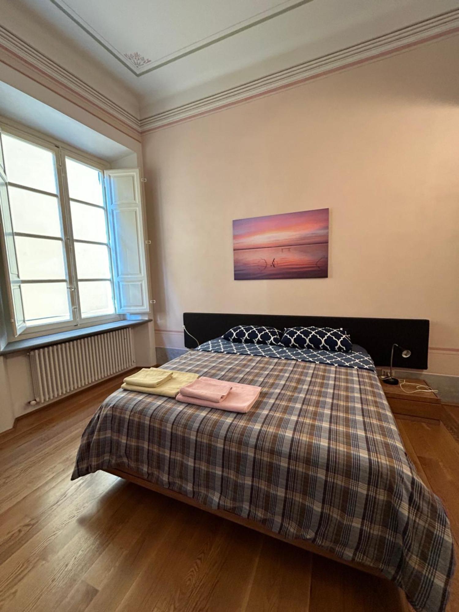Puccini'S Home, Elegant Apartment In Piazza Puccini Lukka Zewnętrze zdjęcie